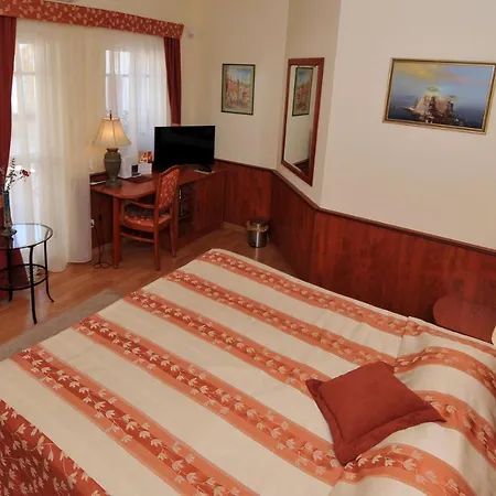 Bed & Breakfast Patria Panzio *